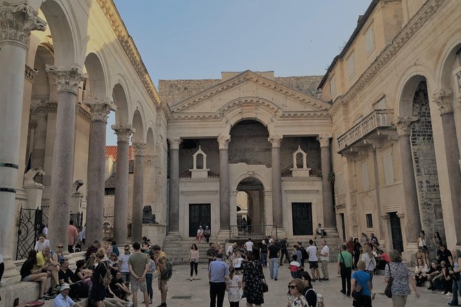 2 Hours Split Walking tour with free food tasting - Exploring Split’s Most Famous Landmark: The Peristyle