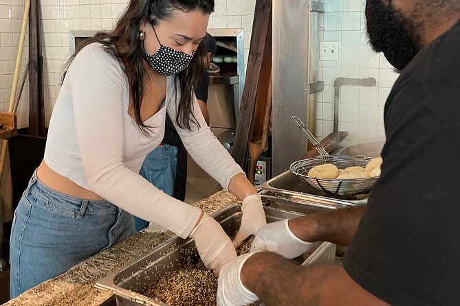 2 hr Guided Bagel Tour with Bagel Tastings - Walking from Penn Station to Liberty Bagels in Midtown