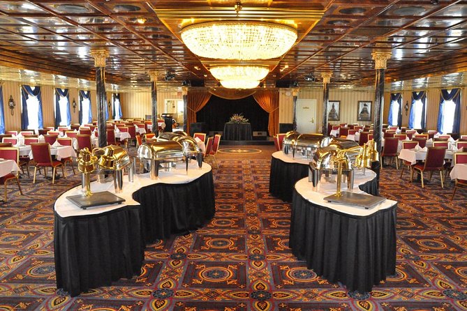 2 HR Savannah Riverboat Dinner Cruise with Onboard Entertainment - Dining Experience and Menu Highlights