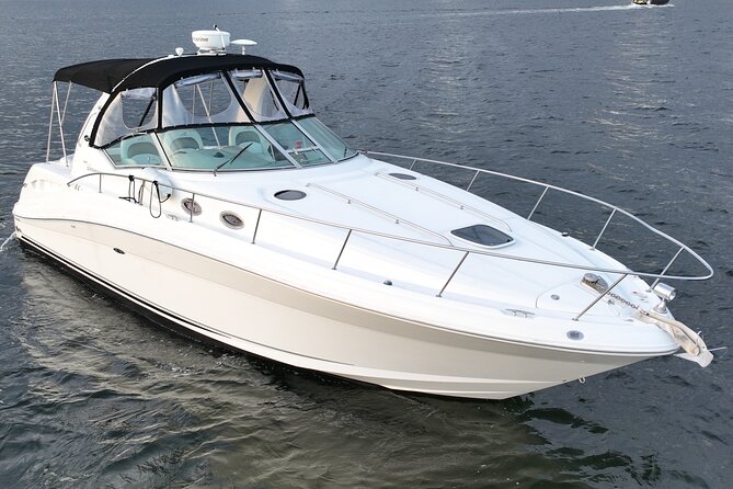 2 to 6 hours Private Yacht Cruise around Fort Lauderdale - The 2-Hour Scenic Waterway cruise