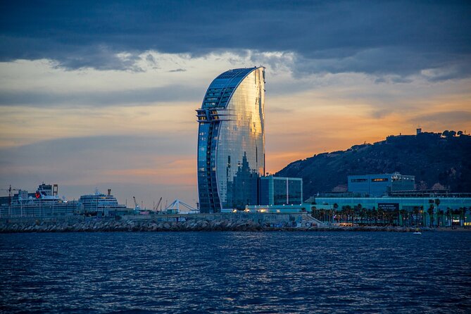 2h Sailing Tour from Barcelona. Sunset or Day Sailing experience - Starting Point at Marina Vela Barcelona