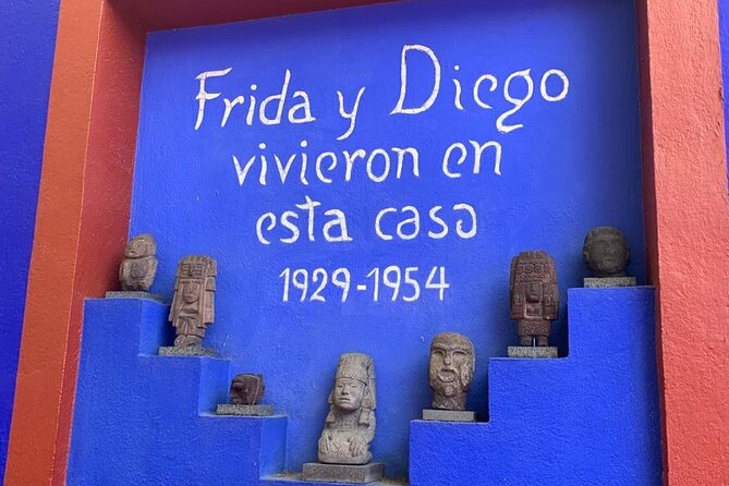 3-Day Shared Tour from Zihuatanejo to Teotihuacan - Starting with the Heart of Mexico City