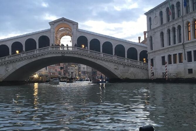 3-hour Best of Venice Highlights Private Walking Tour - Exploring San Giovanni e Paolo: The Equestrian Statue and Major Monuments