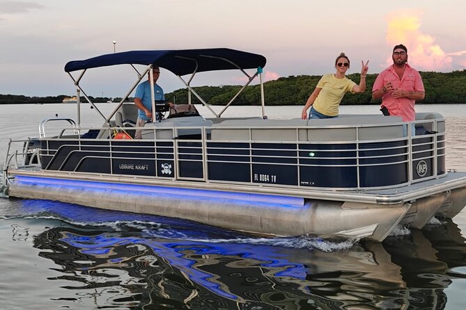 3 Hours Pontoon Private Boat Tour - What Makes the Boat and Its Features Stand Out