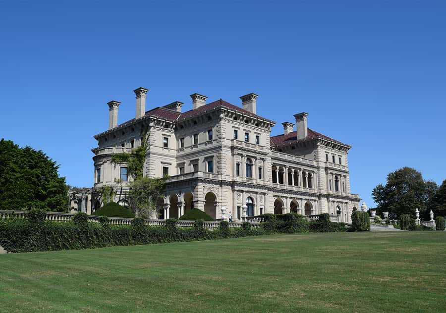 3 Hr Newport Mansions Trolley Tour with The Breakers Ticket - Scenic Tour Along Ten Mile Drive and Bellevue Avenue