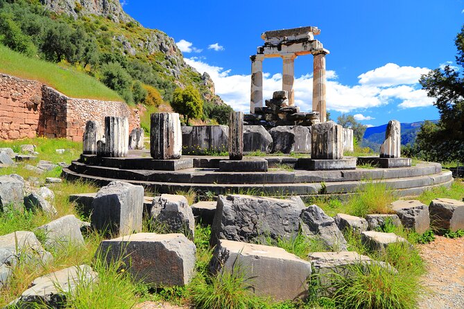 4-Day Greece Highlights Tour: Epidaurus, Mycenae, Olympia, Delphi and Meteora - Exploring Olympia and Crossing Greece’s Coastal Roads