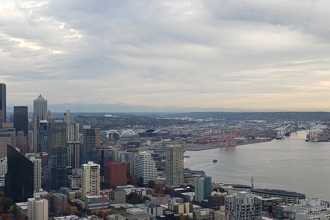 4 Day Seattle City and the Verdant Landscapes of Washington State - Exploring Seattle’s Waterfront and Its Unique Landmarks