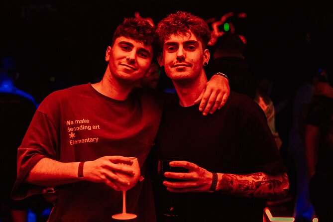 4 Hour Barcelona Fun Party Tour - Exploring Barcelona’s Nightlife in the Gothic Quarter