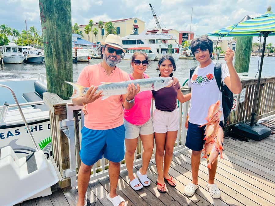 4 Hour Deep Sea Up to 9 Miles - Departing from Tin City at Naples for Deep-Sea Excursions