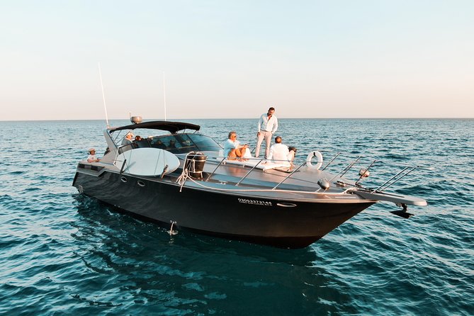 4-hour Private Yacht Cruise in Cabo - Stops at Santa Maria Beach and Chileno Bay