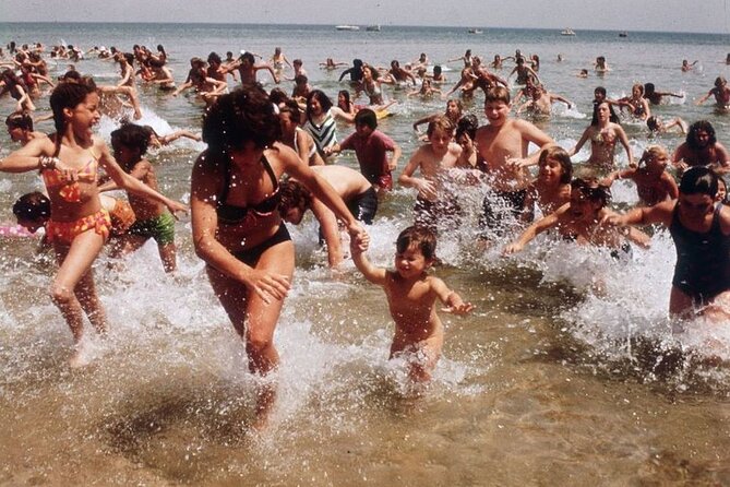 4 hours Hop-on Hop-off Jawsome Jaws Tour - Exploring the Filming Sites with Movie Clips and Sound