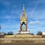 5 Hour Private Tour in London with Pickup - Exploring London’s Iconic Bridges and Fortresses