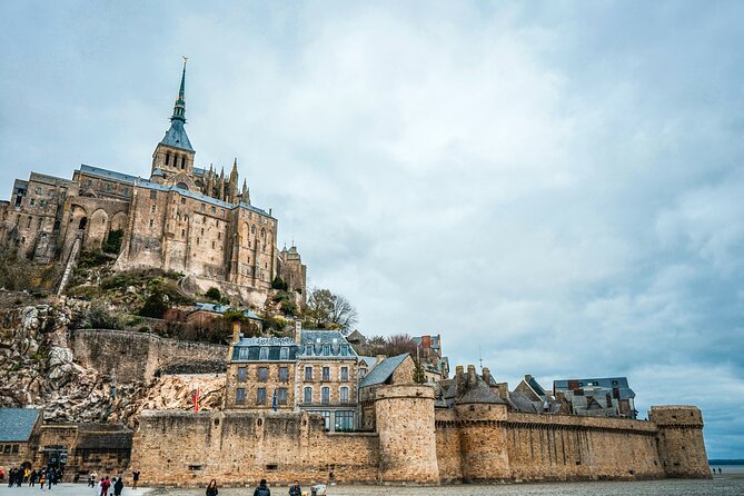 5-hour Private Tour of Mt St Michel From St Malo with pick up and drop off - The Itinerary: Exploring Mont St Michel and Its Abbey
