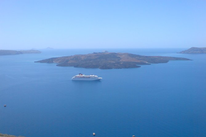 5 Hours Santorini Sightseeing Roundtrip - Admiring the Red Beachs Natural Wonders