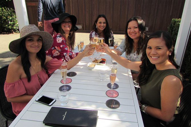 6 Hour Private Customized Wine Tour up to 7 Guests Napa & Sonoma - Scenic Drive in a Luxurious SUV