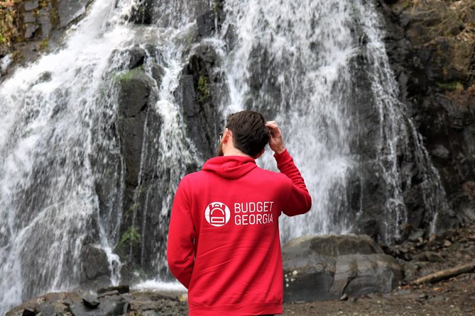 7 Days Grand Georgian Winter Tour From Kutaisi - What the Tour Includes: Lunch and Transportation