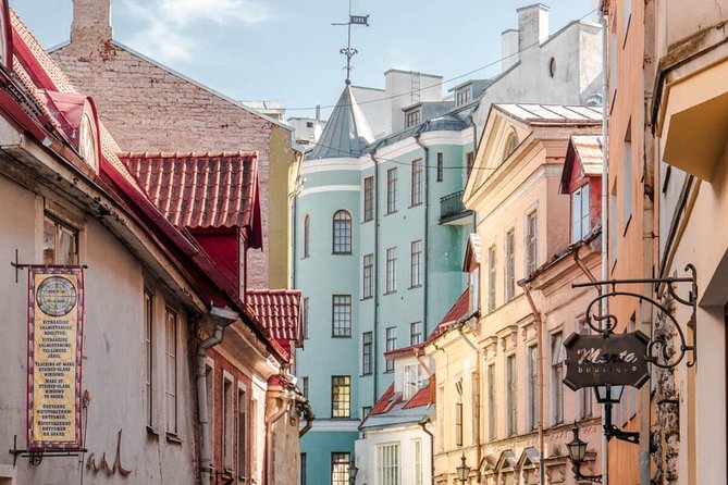 8-Day Tour Estonia, Lithuania, Latvia: Tallinn, Riga, Vilnius - Guided Tour of Tallinn’s Historic Old Town