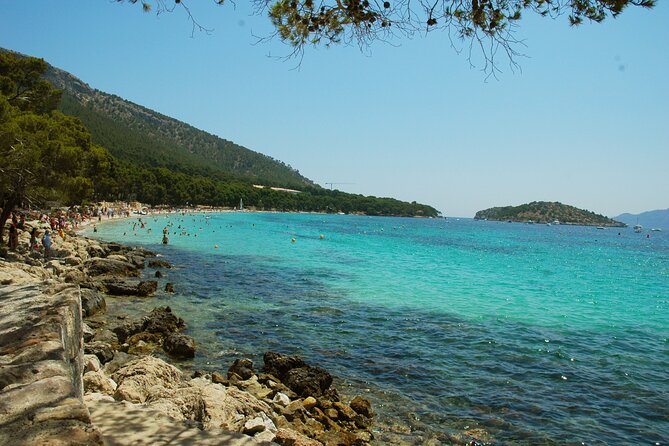 8-Hour Formentor and Sineu Market with boat trip Tour in Mallorca - Exploring Sineu’s Market and Village Life