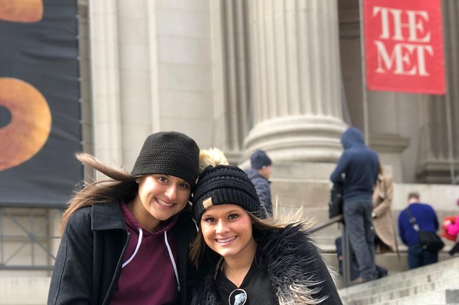 90 min NYC Private Gossip Girl Pedicab Tour - Visiting Iconic Gossip Girl Sites: From the Plaza to the Empire Hotel