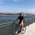 A Day in Brooklyn Bike Tour - Exploring Williamsburg: A Thriving North Brooklyn Neighborhood