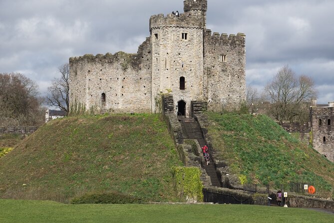 A Journey through Tudor Cardiff: A Self-Guided Audio Tour - Walking Through the Historic Stops