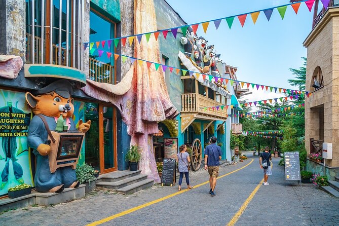 A Private 3-Stop Tbilisi Panoramic Tour - Exploring Georgia’s Artistic Heritage at the Chronicles of Georgia