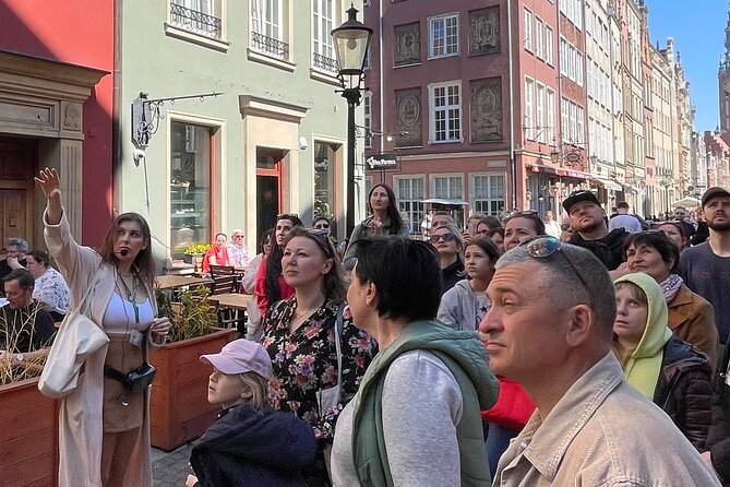 A Two Hour Walking Tour in Old Town Gdansk - Starting Point at Millenium TreeTarg Wglowy
