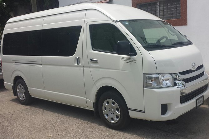 Acapulco Airport Roundtrip Transfers - Service Zones Covered: Diamond, Golden, and Traditional