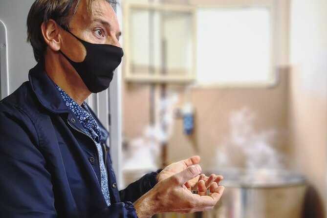 Acetaia la Vedetta Tasting Tour in Castelvetro di Modena - The Farmhouse Setting and Hospitality