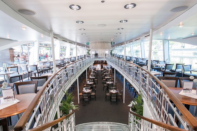 Adventure tour with the crystal ship - From the Old Town of Passau to Kasten