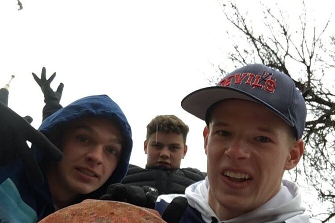 Adventurous Scavenger Hunt in Detroit by Zombie Scavengers - Starting Point: 199 W Jefferson Ave in Detroit