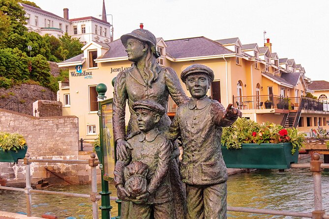 Afternoon Blarney Castle and Cobh Half Day Tour from Cork - Tour Logistics: Meeting Point and Group Size