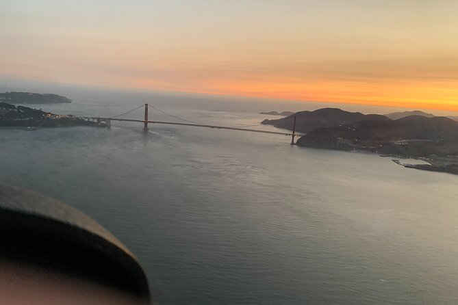 Airplane Elite San Francisco Flight Tour - How the San Francisco Skyline Comes to Life from the Air