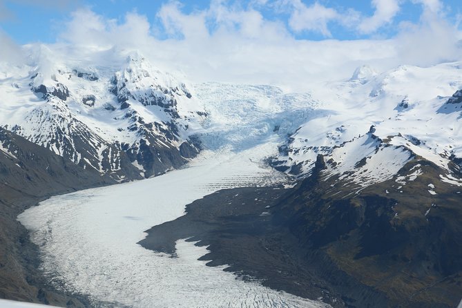 Airplane flight over glacier lagoons and Iceland's highest peak - Starting Point at Skaftafell Terminal and Check-In Process