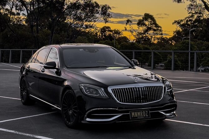 Airport Transfers - Chauffeur Car & Limo Services of Melbourne - Convenient Booking and Swift Confirmation
