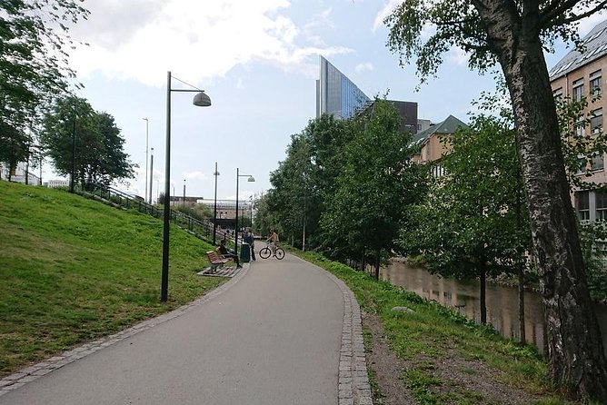 Akerselva River Meander: A Self-Guided Audio Tour - Street Art and Artistic Highlights Along the River