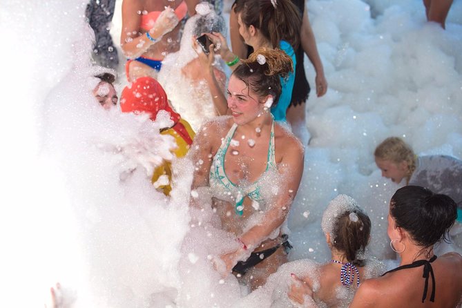 Alanya: Pirates Yacht Tour with Lunch and Soft Drinks - Visiting Pirates Cave and Lover’s Cave: Water Activities and Cliff Exploration