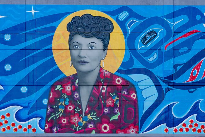 Alaska Native Tour and Tram Combo - Visiting the Totem Poles in Downtown Juneau