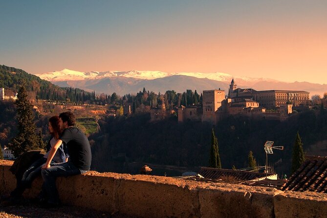 Albaicín and Sacromonte Sunset tour + Flamenco show - Exploring Sacromonte’s Cave Houses and Gypsy Heritage