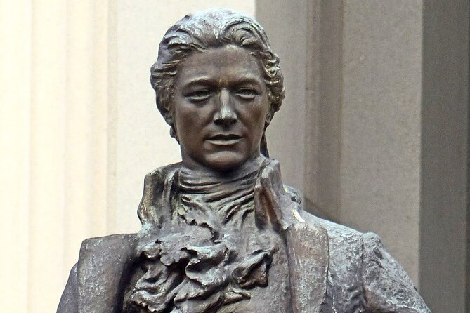 Alexander Hamilton: Warrior and Financier Walking Tour - Bowling Green and Hamilton as a Revolutionary Firebrand