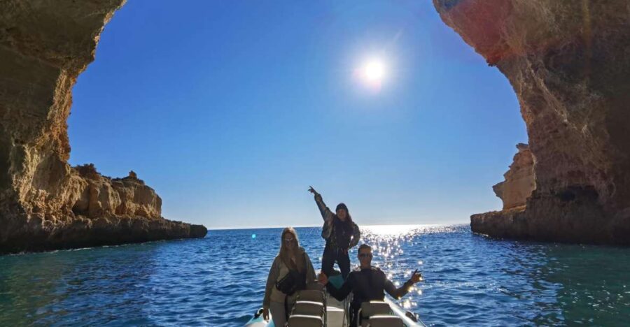 Algarve: Benagil Caves 2-Hour Private Tour - Starting Point and Departure Details in Portimão