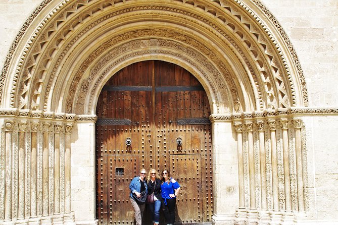 All of Valencia by Bike - Highlights at Valencia Cathedral and the Historic City Center
