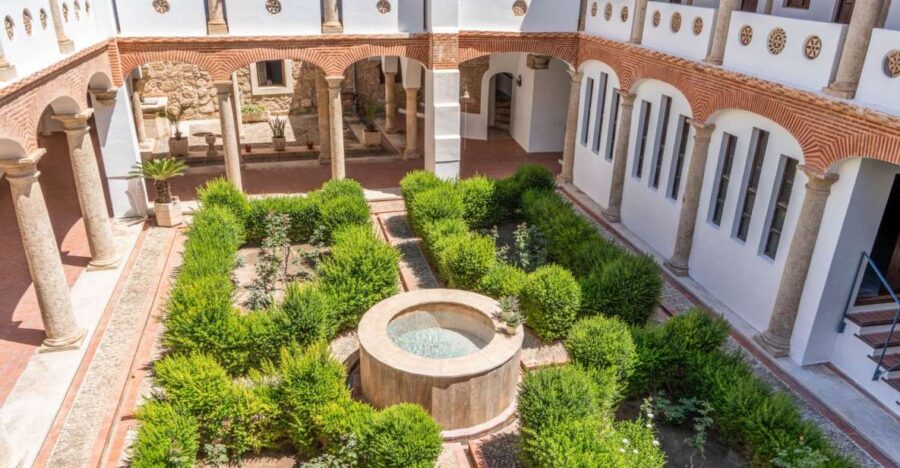 Almeria: Convent of the Puras Skip-the-Line Entry Ticket - How to Access the Monastery of Las Puras in the City Center