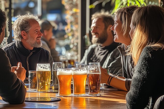 Alternative bar tour with dinner in the art district - Starting at Prague’s Beer Gallery with 400 Styles