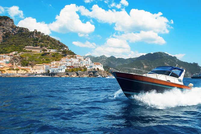 Amalfi Coast Boat Tour With Pickup from Sorrento Area Hotels - Visiting Positano and Amalfi Towns with Free Time