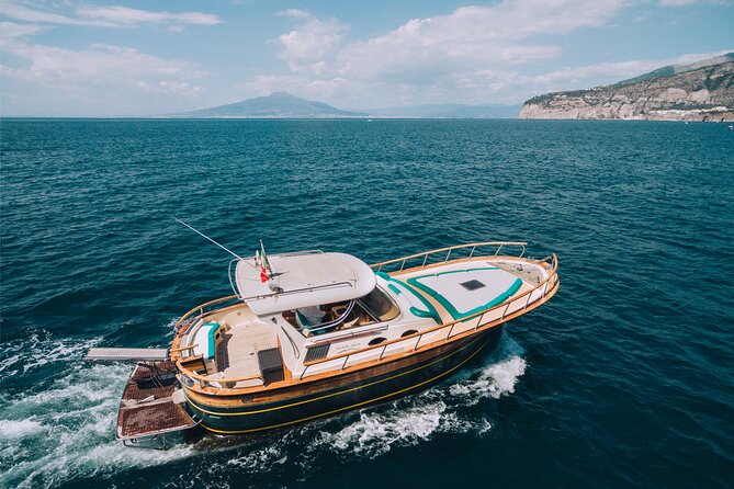Amalfi Coast Private Boat Tour from Sorrento, Positano or Naples - Exploring the Amalfi Coast’s Iconic Stops