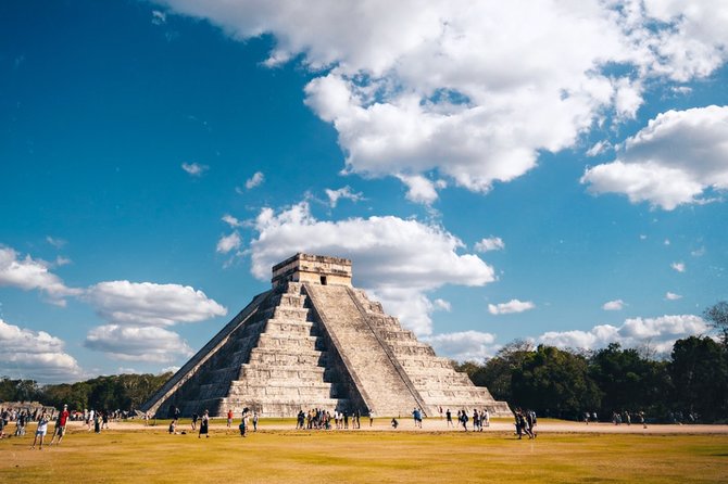 Amazing Chichen Itza and Cenote Mayan Experience Tour - Valladolid: Colonial Charm and Local Culture