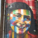 Amsterdam: Anne Frank and Jewish Quarter Walking Tour - Learning the Significance of the Auschwitz Monument