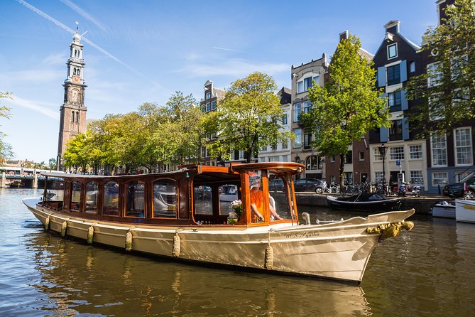 Amsterdam Classic Saloon Boat Cruise, Drinks and Cheese Option - Starting Point and Departure Logistics in Central Amsterdam