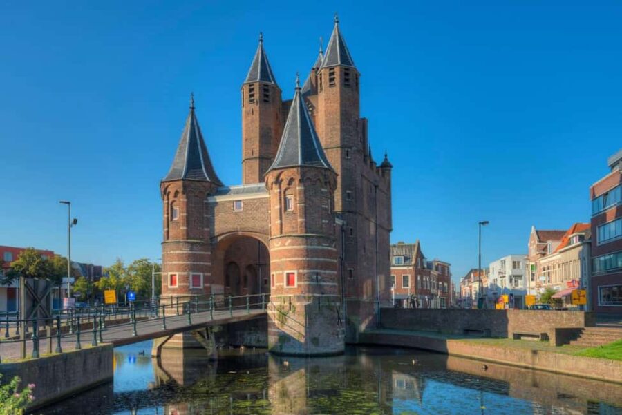 Amsterdam: Private Haarlem, Utrecht & Dom Tower Day Trip - The Charm of Utrecht’s Old Streets and Canals